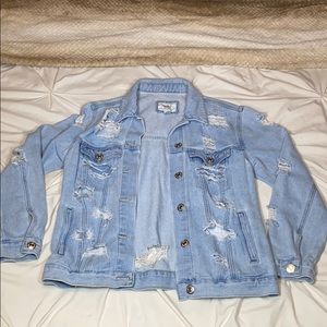 Forever 21 distressed jean jacket Small